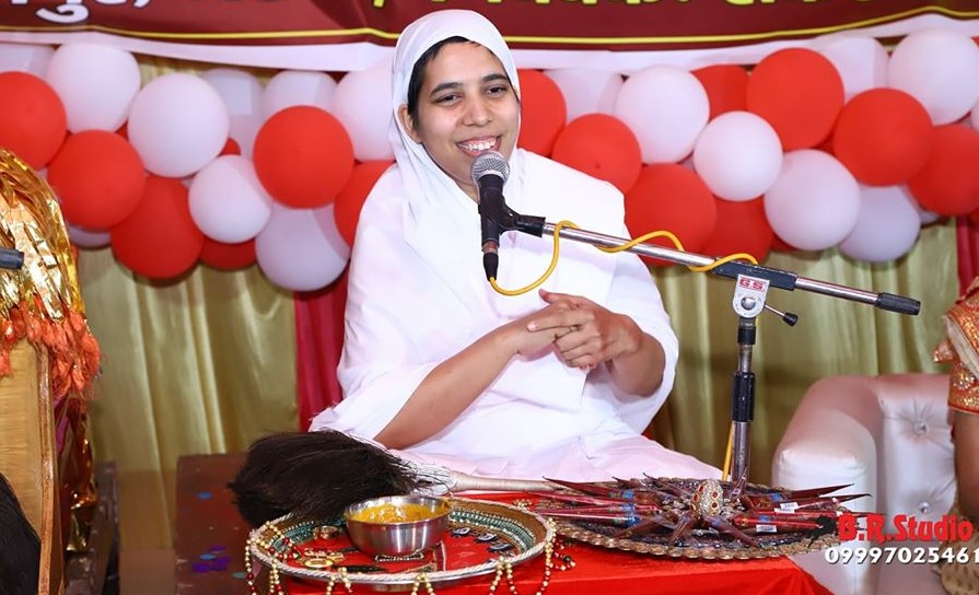 प्रतिवर्ष ज्येष्ठ शुक्ला पंचमी के दिन जैन समाज में श्रुतपंचमी पर्व मनाया जाता है। इस पर्व को मनाने के पीछे एक इतिहास है – क्षुल्लिका ज्ञानगंगा माता जी