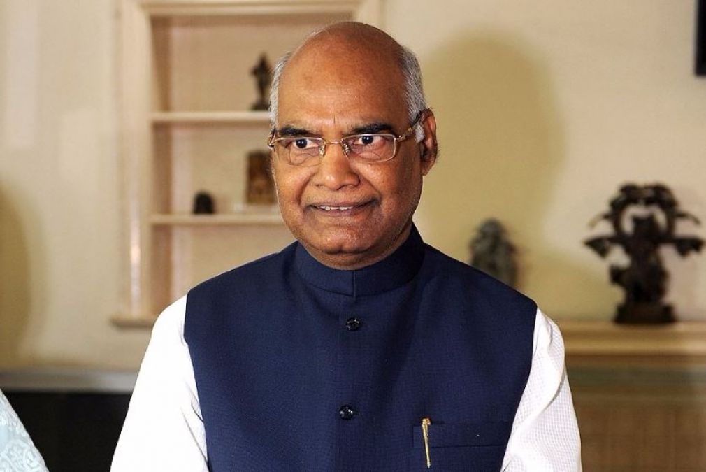 शिरोमणि अकाली दल के प्रतिनिधि मंडल ने की राष्ट्रपति से मुलाकात, कृषि बिलों पर हस्ताक्षर नहीं करने का किया अनुरोध 