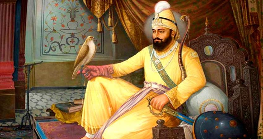 तीन पीढ़ियों के महाबालिदानी – गुरू गोविन्द सिंह जी