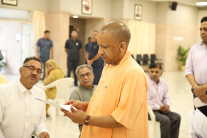yogi adityanath jan sunvai 17082023