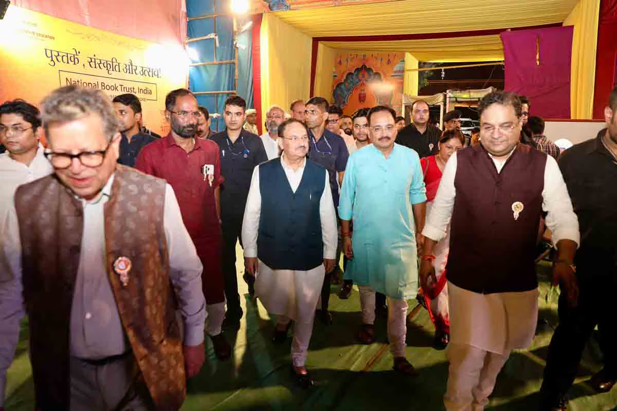 भाजपा राष्ट्रीय अध्यक्ष श्री जे.पी. नड्डा ने श्री धर्मिक रामलीला समिति लाल किला दौरा किया