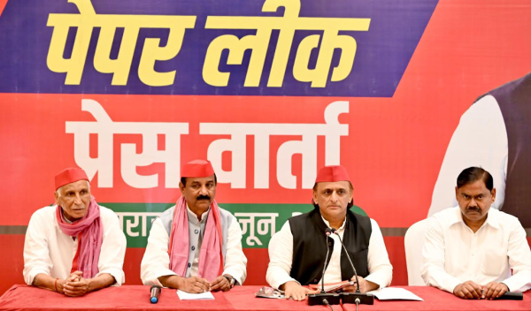 Akhilesh Yadav, Press Confrence